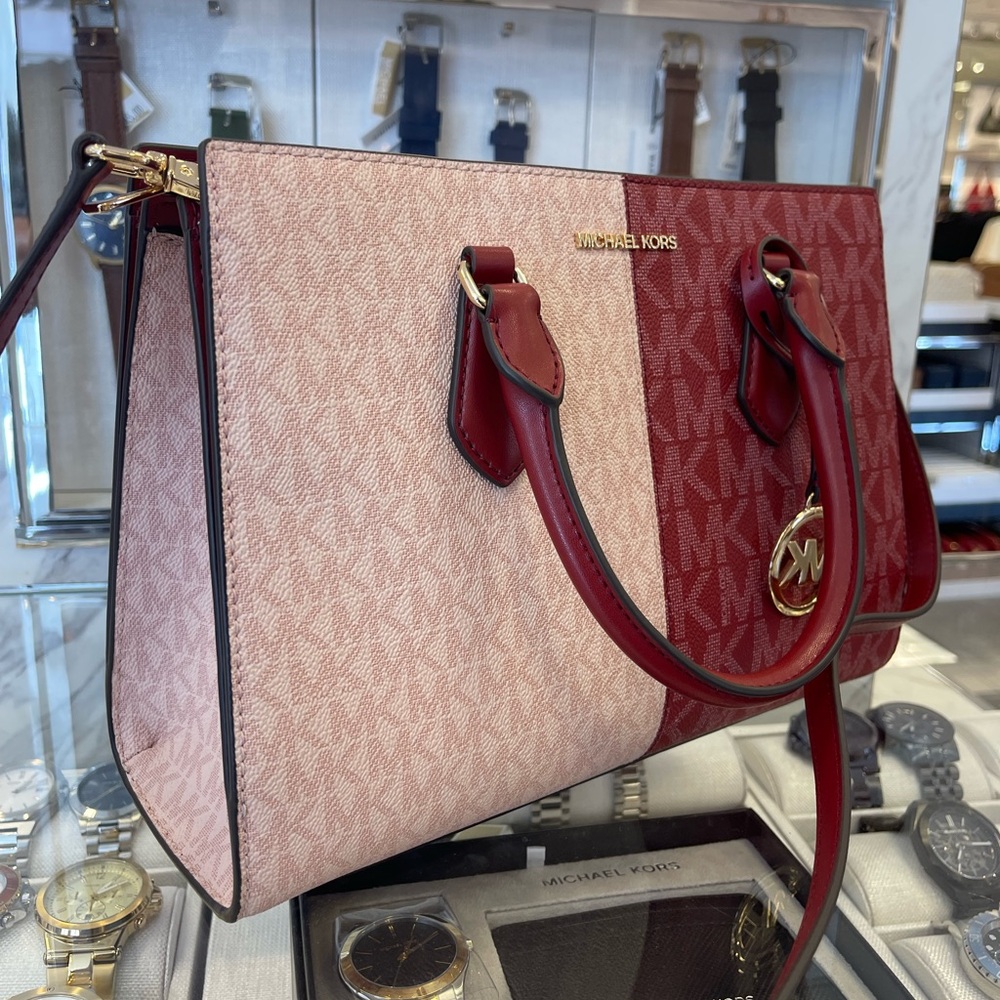 MICHAEL KORS Sheila Medium Two-Tone Metallic Signature Logo Satchel
Cherry Multi - Picture 5 of 16